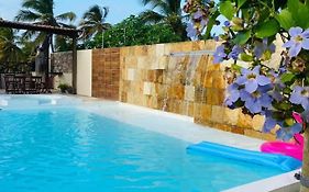 Casa Dférias Icaraizinho - piscina, cascata hidro